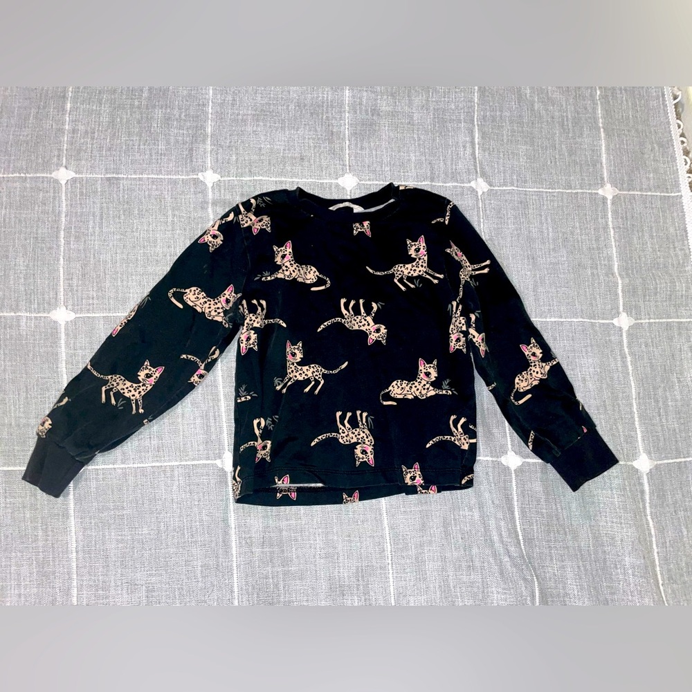 Cute cat top